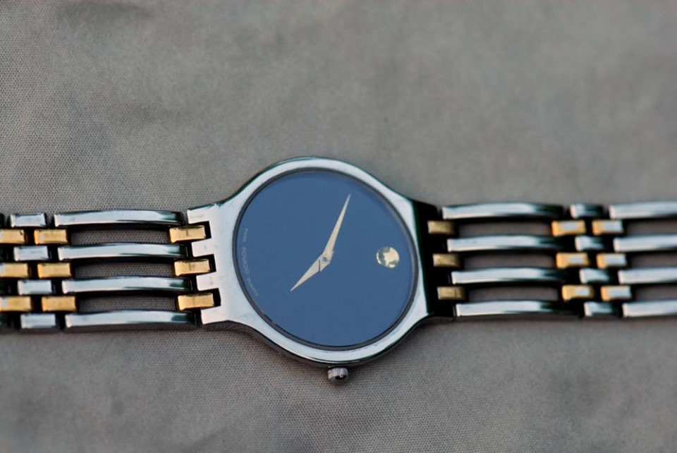 đồng hồ Movado super fake và cách để không mua nhầm